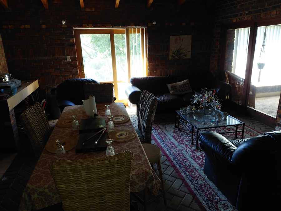 5 Bedroom Property for Sale in Heuwelkruin Eastern Cape